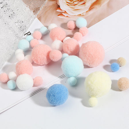 Immagine per la categoria Pom Pom Materials